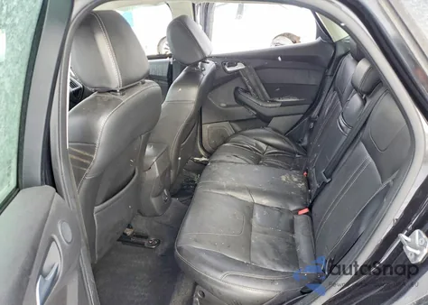 2013 Ford Focus Titanium z USA, uszkodzony, nr VIN 1FADP3N25DL120766